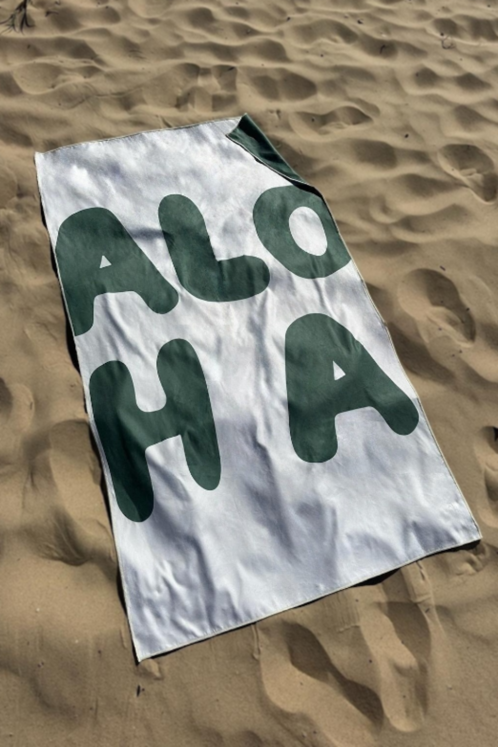 Aloha beach towel